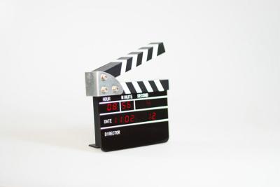 China Metal Movie Clapper Board Clock For Home Decor for sale