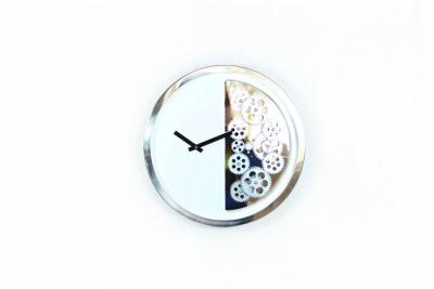 China Simple 16 Inch Gear Wall Clock , White Symmetry Clock for sale