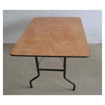 China Modern Outdoor Rectangle Wooden Folding Table for sale