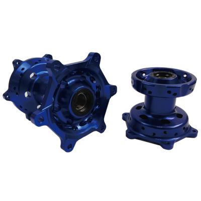 China Aluminum Alloy CNC Machined Motorcycle Custom Wheel Hubs For YZ 125 250 for sale