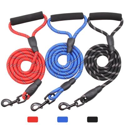 China Strong REPTILES Dog Leash with Comfortable Padded Handle and Highly Reflective Leads for Small Medium and Large Dogs Pet Leash for sale