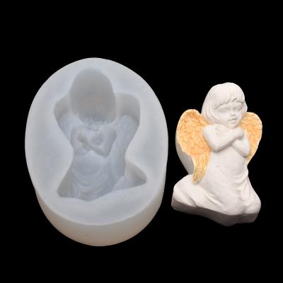 China Sustainable Embrace Angel Fondant Silicone Mold Aromatherapy Plaster Decoration DIY Soap Candle Mold for sale