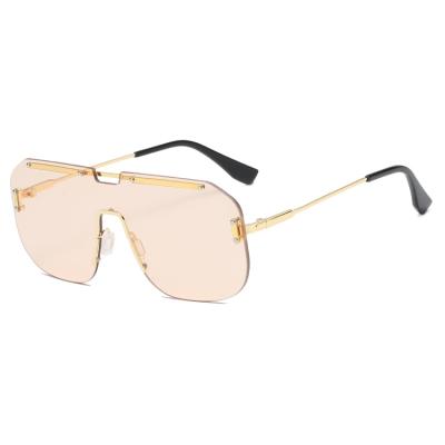 China Fashion Sunglasses Fashion Men Women UV400 Square Retro Sunglasses Fashion Metal Frame Sun Glasses for sale