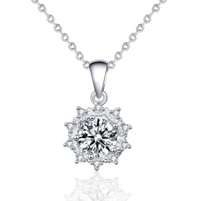 China Color Play Or Fire Women Jewelry Fashion 925 Silver Moissanite Stone Flower Pendant Necklace for sale