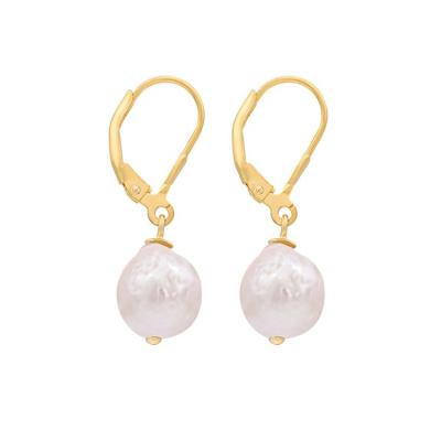 China Fashion Reasonable Price Women Jewelry Korea Style Simple Freshwater Pearl Silver Stud Earrings for sale