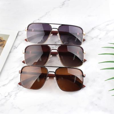 China 2021 New Arrivals UV400 Pilot Fashion Polarized Square Men's River Metal Sunglasses for sale