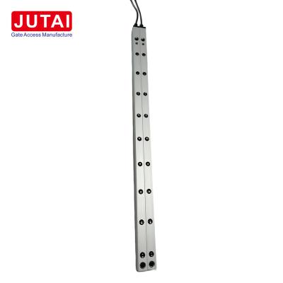 China 2m IP67 Industrial Safety Light Curtain For Automated Doors With Blanking Function for sale