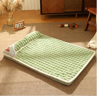 China 2022 Sales Breathable Warm Aluminum Foil Heating Pet Cushion Pad for sale