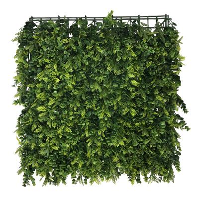 China Minimalist High Quality Plastic Fence Boxwood Wall Grass Panel Artificial Plant Green Wall For Indoor Decor for sale