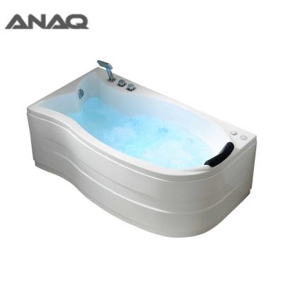 China Affordable Massage Whirlpool Protection Waterfall Leakage Bathtub Acrylic Salon Hotel Bathtubs For Sale for sale