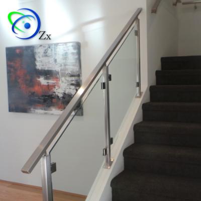 China Modern Metal Stainless Steel Indoor Railing Balusters Stain / Mirror Glass Railings For Stairs for sale