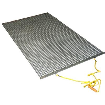 China Drag Mat Screen for Seed Bed Preparation,Dew Removal,Grass Field Designs,3'WX4'L for sale