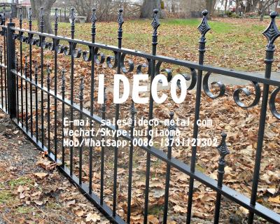 China Ornamental Metal Fences, Decorative Balcony Railings, Rooftop Guard Rails, Sidewalk Green Belt Fencing for sale