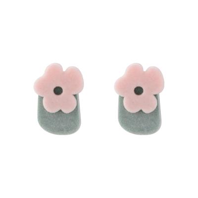 China Small Flower CLASSIC Statement Earrings Pink Flower Stud Earings For Women 2021 for sale