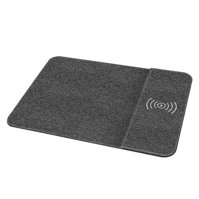 China Rubber Mouse Pad Low Price Wireless Black And PU Stain Resistant Mouse Pad Gaming For All Qi Standard Wireless Chargers for sale