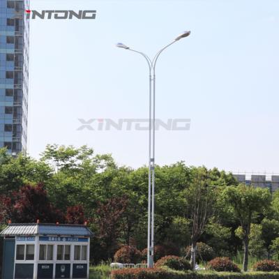 China Street Light Post 6m 9m 12m Galvanized Double Arm Octagonal Street Light Poles for sale