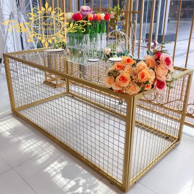 China Morden Iron Net Cake Table Event Party Decoration Outdoor Decorative Square Gold Painting Table for sale