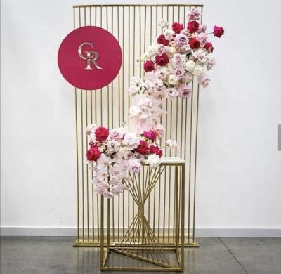 China Morden Stainless Steel Gold Tubes Wedding Backdrop for sale