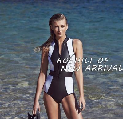 China AOSHILI New Arrival Black And White Breathable Women Swimwear Floral One Piece Rushguard Surfsuit Women Sleeveless Printing Fabric for sale