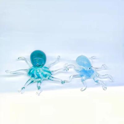 China Crystal Octopus Art Europe Hand Blown Glass Figurine Glow in the Night Glass Paperweight Desk Ornament for sale