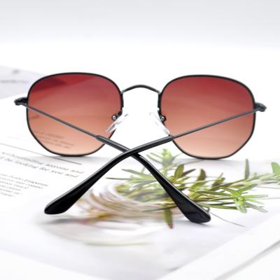 China 2020 Fashion Sunglasses Kid's Metal Wire Small Size Round Frame Metal Sunglasses Full for sale