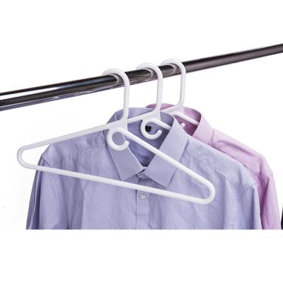 China Multifunctional high quality thick clothes cloth plastic suit hanger, hangers for cloths plastic for sale