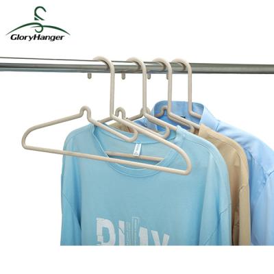 China Hot Sale Tropical Eco-Friendly Wheat Straw White Color Plastic Hanger for Clothes for sale