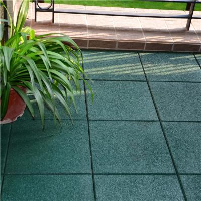 China UK Outdoor Hot Selling Outdoor Playground Discontinued Rubber Flooring Tiles for sale