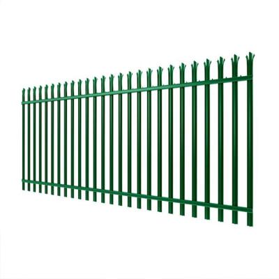 Cina Easily Assembled PVC Coated Fence Holland Wire Mesh Fence Chick Fence Euro Made In China in vendita