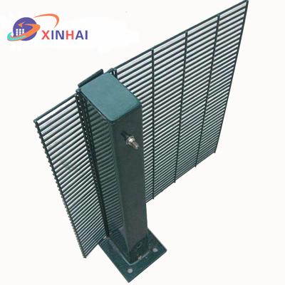 China Green 358 High Security Anti Climb Security Mesh Fence Easily Assembled Barrier à venda