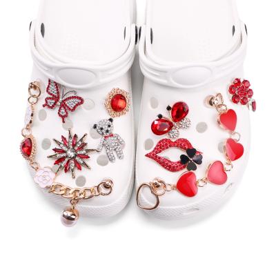 China Clog Charm 2021 Hot Sale Shoe Charm Accessories Charms Custom Cool Red Luxury Rhinestone Material Metal Clog Shoes Charms for sale