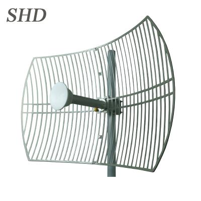 China Circular Alloy 30dbi Polarization High-Grade Aluminum RFID UHF Fixed Outdoor Satellite Dish Power Waterproof White Color Conductor for sale