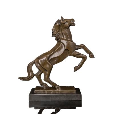 China Western European minimalist copper handicrafts bronze sculpture hotel horse sculpture home ornaments for sale