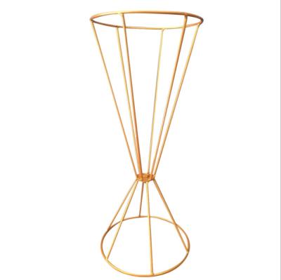 China Moden for Wedding Party Event Decoration Walkway Wedding Table Centerpiece Metal Flower Stand for sale