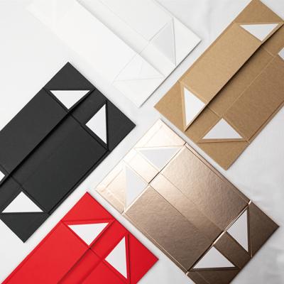 China Y204 Eco-Friendly Luxury Design Recycled Materials Custom Brand Printing Cardboard Paper Folding Packaging Clothes Shipping Carton for sale