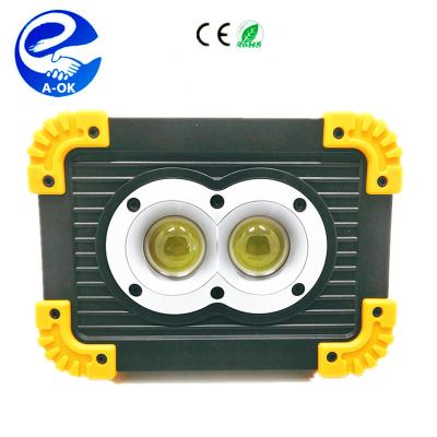 China Office Amazon 20W Outdoor Multifunctional Worklight , Portable USB Rechargeable COB LED Work Light For Camping for sale