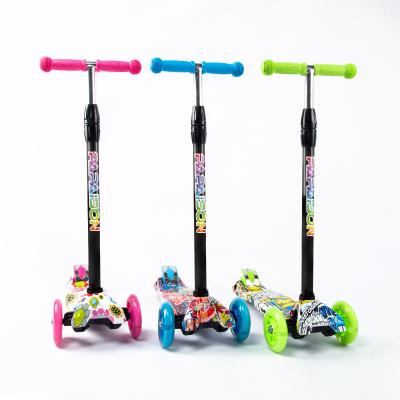 China Child Popular New Design 4 Wheels PU Flashing Baby Scooters Free Style In Stock for sale