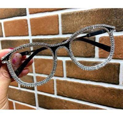 China New Hot Selling Square Rhinestone Sunglasses Women's Fashion Square Sunglasses Retro Trend Handmade Sun Glasses for sale