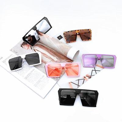 China Fashion UV400 UV400 Color PC Frame Oversized Square Sunglasses Women High Quality Sun Glasses for sale