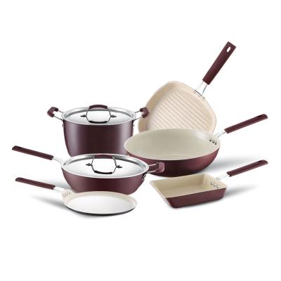 China Sustainable Carbon Steel Kitchen Cookware Set With Ceramic Coating Include Frying Pan And Casserole for sale