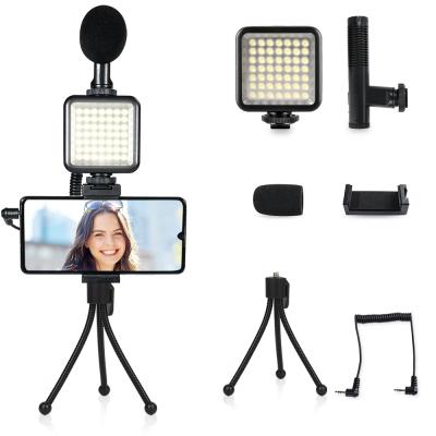 China Mini Portable Vlogging Kit with LED Light Tripod Microphone for Video Recording Smartphone for sale