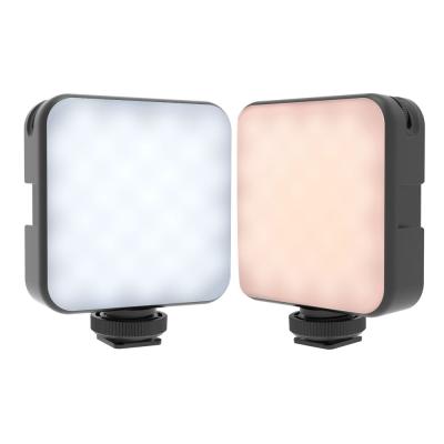 China Mini Best Selling Mini Portable LED Fill Light Selfie Beauty Negative Fill Light Video Light for sale