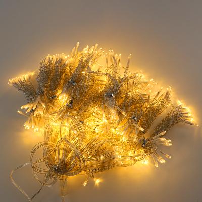 China Outdoor /Indoor Decoration Wholesale LED Window Lights Fairy Lights Icicle Festival Decoration Christmas Indoor and Outdoor Curtain Lights for sale