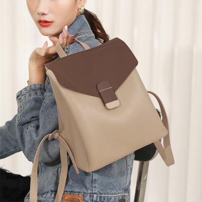 China EGL207 2022 new fashion PORTABLE luxury travel genuine leather backpack for woman for sale