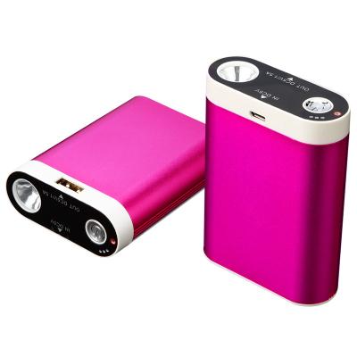 China With Super Bright LED Torch HT670 Scaldamani Ricaricabile 6600mAh / Portable USB Charger Power Bank Battery Pack With 55lm LED Flashlight for sale