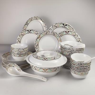 China Viable Royal Ceramic 52pcs Chinese Style Fine Bone Bone China Household Dinnerware Sets Gold Decal and Flower for sale