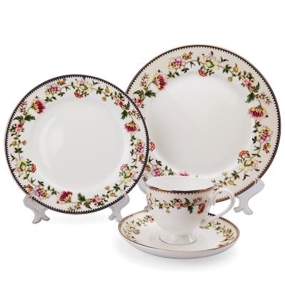 China Sustainable Hot Sale Christmas Dinnerware Sets Porcelain Dish Set Luxury Porcelain Dinnerware Dishes for sale