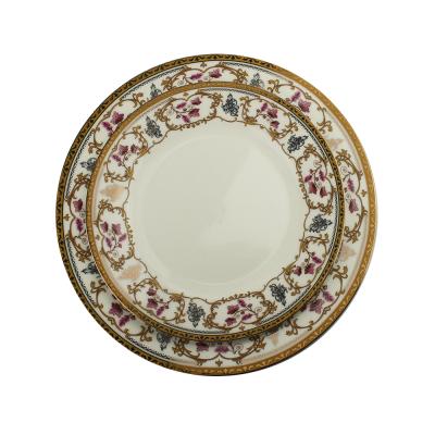 China Large Plate Royal High Quality Serving Plates Stand Up Christmas Dinner Dishes for sale