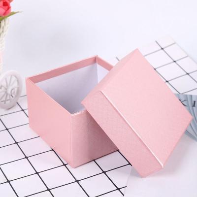 China Manufacturer Men And Women'Scardboard Professional Recyclable Paper Watch Storage Boxes for sale