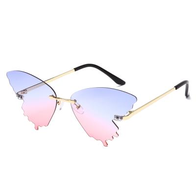 China 15 Years Experience Fashionable Women's Style Butterfly Frame Sunglasses Dropshopping Promotion Sun Glasses New 2021 for sale